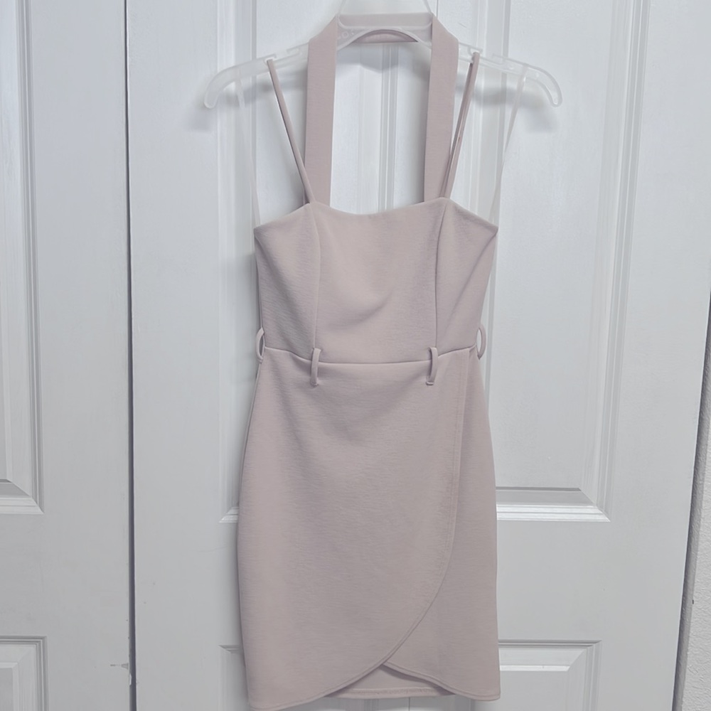 G lare Cream Belted Spaghetti Strap Stretch Mini Dress Size S